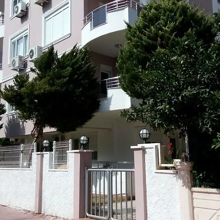 Ceylan Apartment